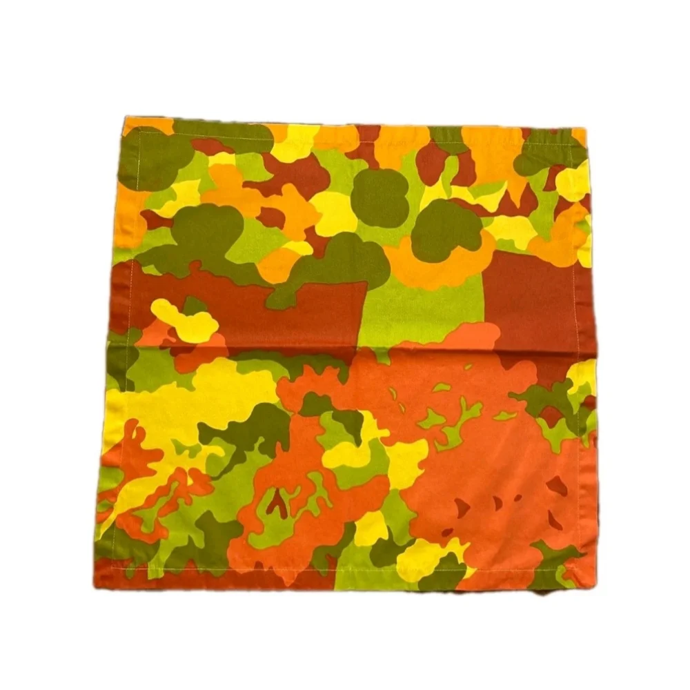 Stunning Crate & Barrel Marimekko La Botte Floral Napkin Set Of 4 21